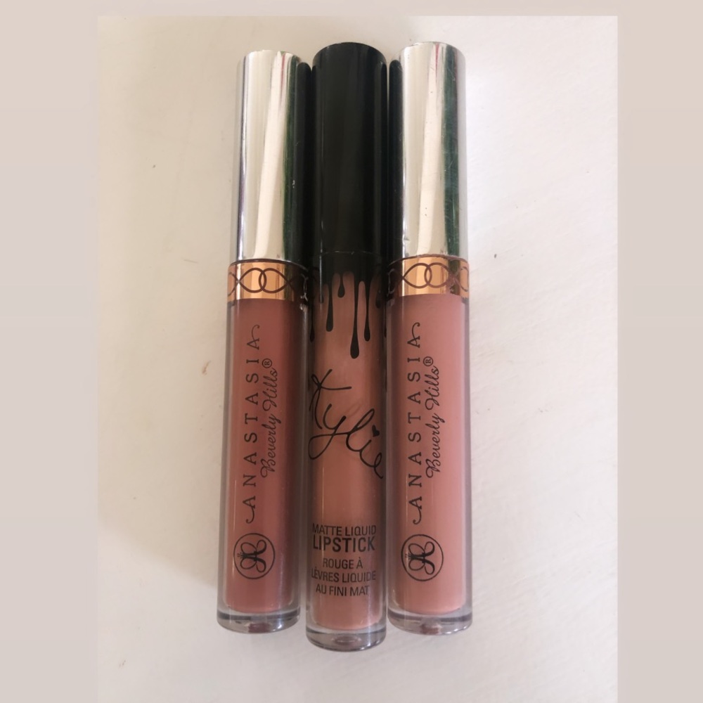 Brand new!Anastasia Beverly Hills and Kylie Jenner